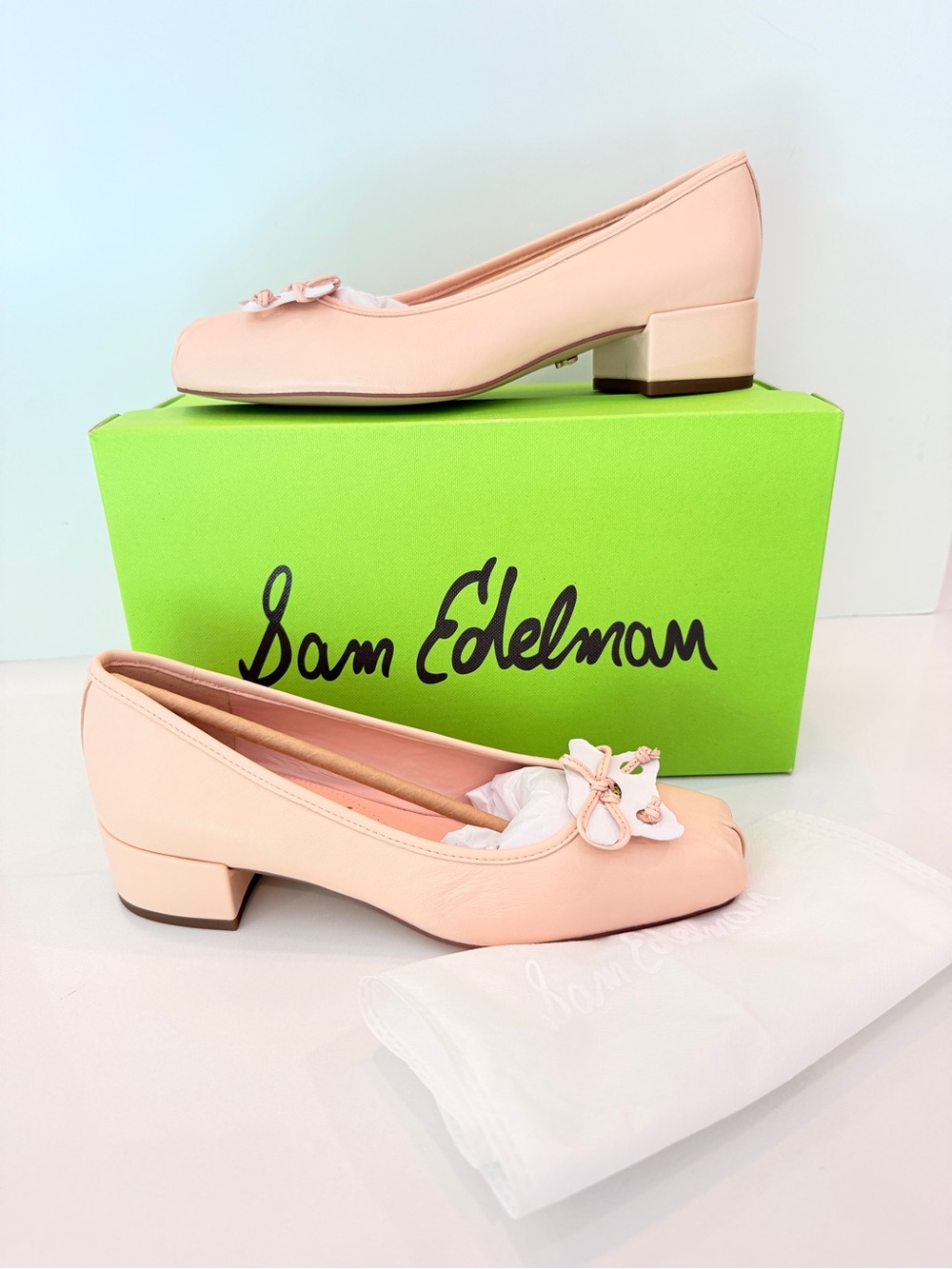 New Sam Edelman Rosa Leather Block Heel Pump Sz 7 Peach Low Classic Dainty Bow - Picture 1 of 9